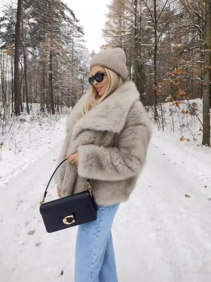 Jenniferm faux fur lapel coat