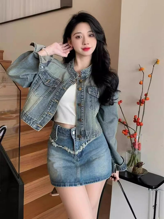 Retro Blue Petite Denim Jacket For Women New Design Fashionable Slim Top Jacket.